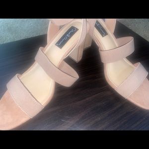 BRAND NEW Sandal Heels